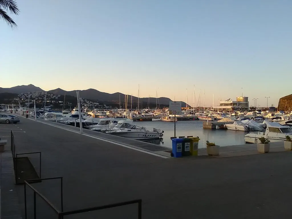 Apartamento Apartament Passeig Maritim Llança Espanha